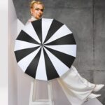 logo oversized parasol